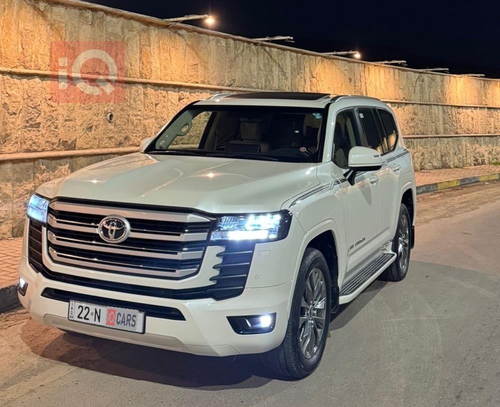 تويوتا لاندكروزر